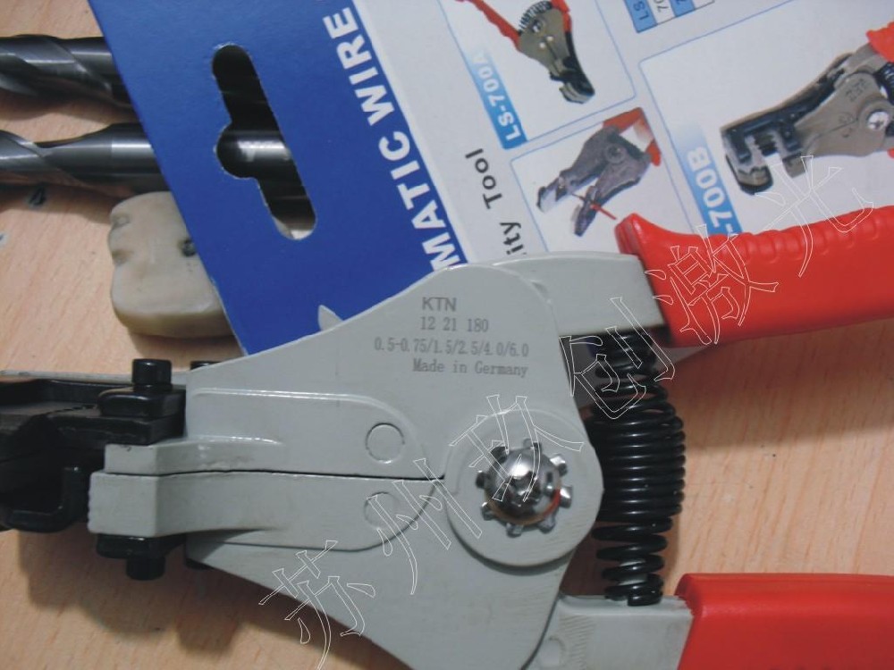 醫(yī)療五金件加工：前沿技術(shù)如何重塑行業(yè)精度標(biāo)準(zhǔn)?